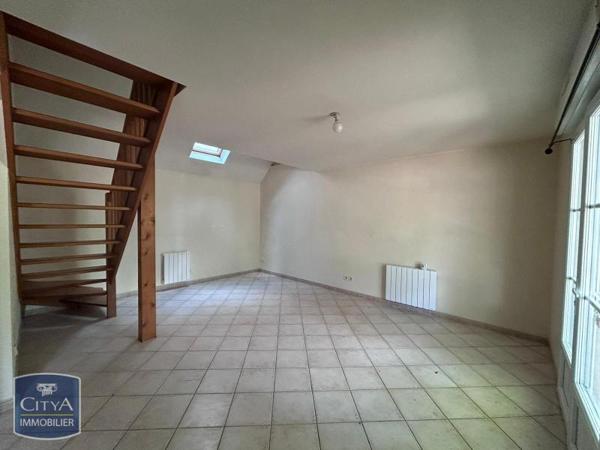 Appartement à louer 2 pièces 47m² Châteauneuf-sur-Loire (45110)