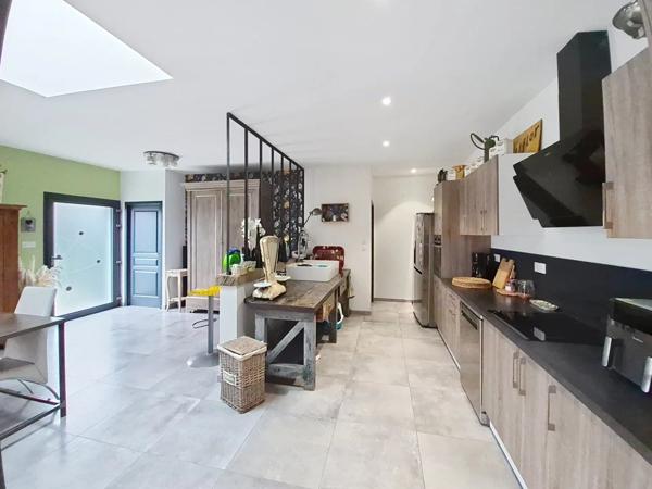 Vente Maison 6 pièces 148 m2 à Laon