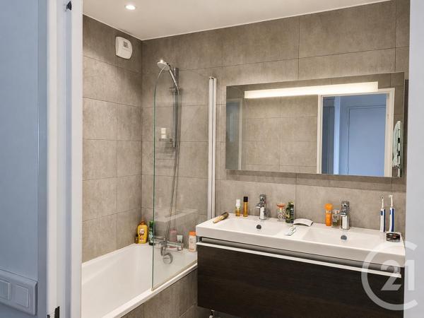 Appartement F3 à vendre  3 pièces - 79 m 2   PARIS  - 75014