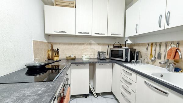 A VENDRE : NICE/QUARTIER FLEURS - 2P 47m2 avec terrasse