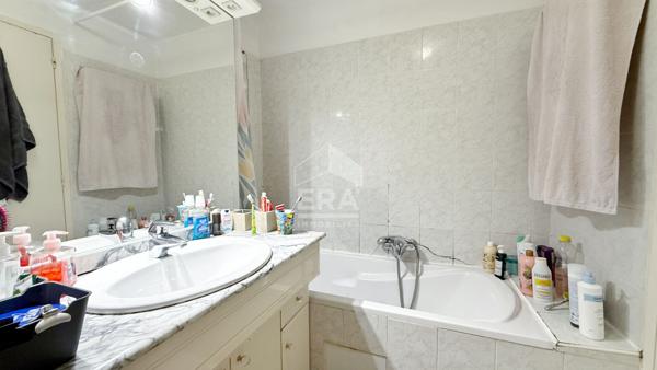 A VENDRE : NICE/QUARTIER FLEURS - 2P 47m2 avec terrasse