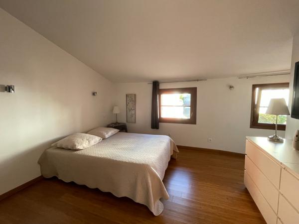 Appartement t2 Chateau Arnoux 