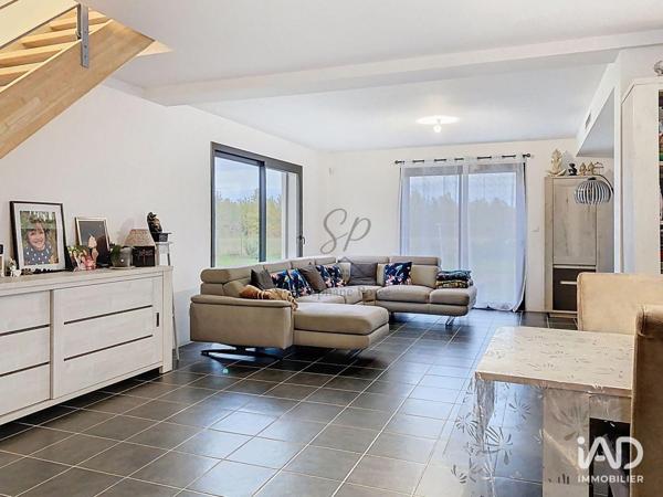 Maison à vendre 4 pièces 150 m² Nègrepelisse