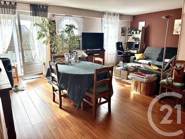 Appartement à vendre  5 pièces - 122,44 m2 BOISSY ST LEGER - 94