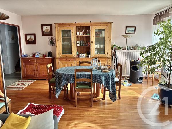 Appartement à vendre  5 pièces - 122,44 m2 BOISSY ST LEGER - 94