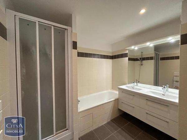 Appartement à louer 4 pièces 115.7m² Meaux (77100)
