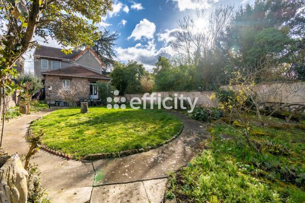 Maison 10 pièces - 222 m² Bien prestige