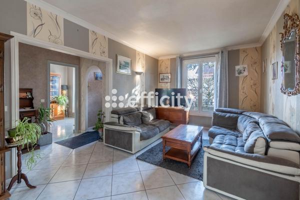 Maison 10 pièces - 222 m² Bien prestige