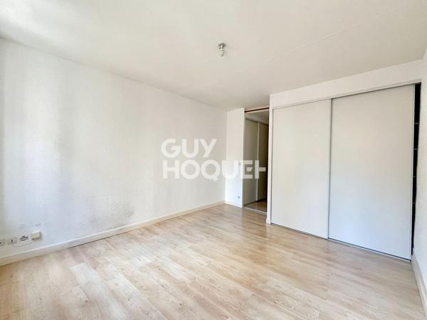 APPARTEMENT T2 46 m² - QUARTIER SAINT-AUBIN - NON MEUBLÉ - 2ème ET DERNIER ETAGE