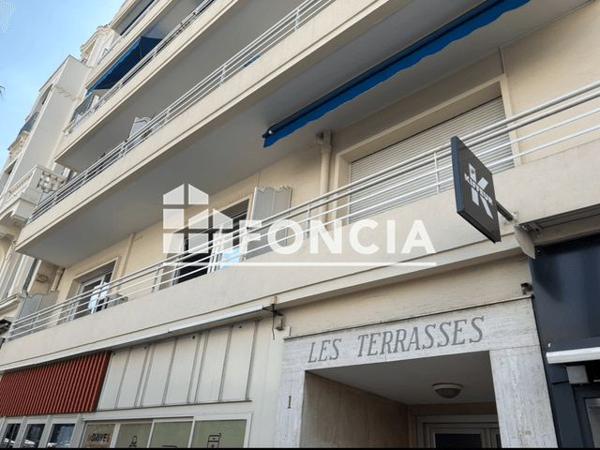 Location Local commercial 3 pièces 90 m² - LES TERRASSES Antibes 06600