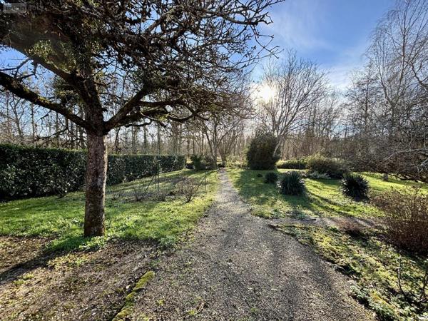 Maison à vendre à Voulon dans la Vienne (86700), ref : VM360-86001
