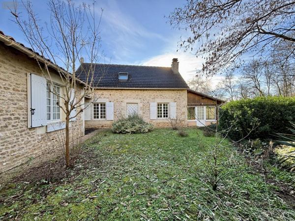 Maison à vendre à Voulon dans la Vienne (86700), ref : VM360-86001