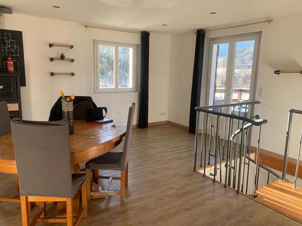 Maison 5 Pièces sur 1540m2 de terrain