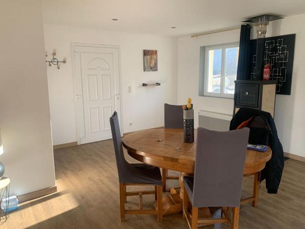 Maison 5 Pièces sur 1540m2 de terrain