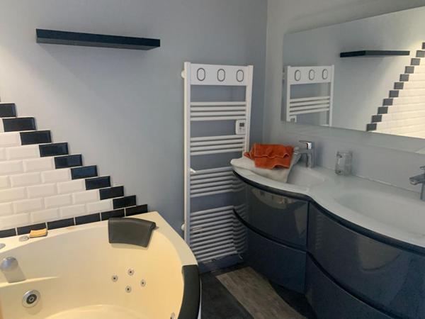 Maison 5 Pièces sur 1540m2 de terrain