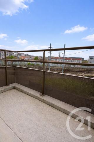 Appartement Studio à vendre  1 pièce - 25 m2 LA PLAINE ST DENIS - 93