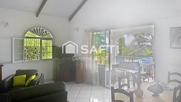 Villa T4 de standing avec piscine