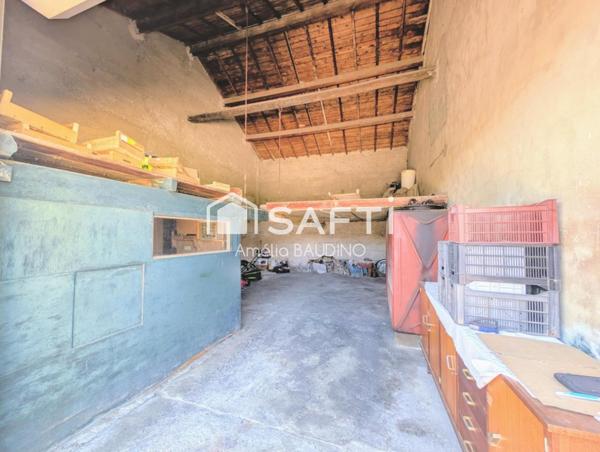 A voir sans tarder! Maison authentique sur 1300m2 de terrain.