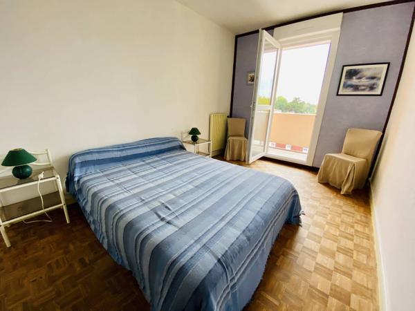 Appartement à vendre avec 4 chambres dans une résidence avec ascenseur à Biscarrosse Bourg