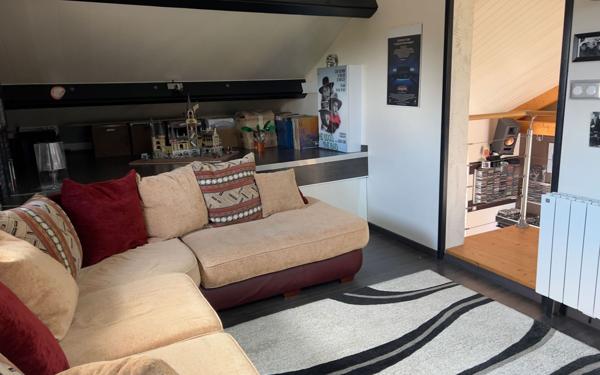 Maison à vendre    4 pièces • 109,60 m2 Rochechouart