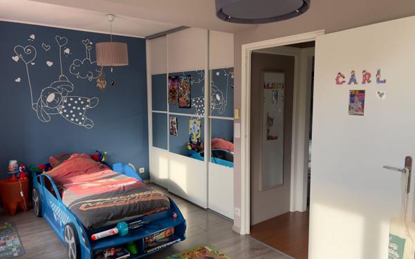 Maison à vendre    4 pièces • 109,60 m2 Rochechouart