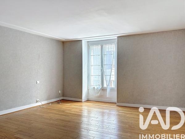 Maison à vendre 7 pièces 185 m² Auneau-Bleury-Saint-Symphorien