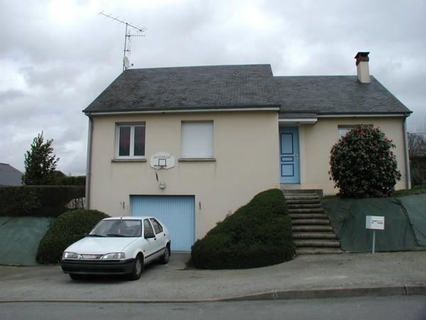 Pavillon T4 – Rue Pierre et Marie Curie – GORRON – 3257-0001