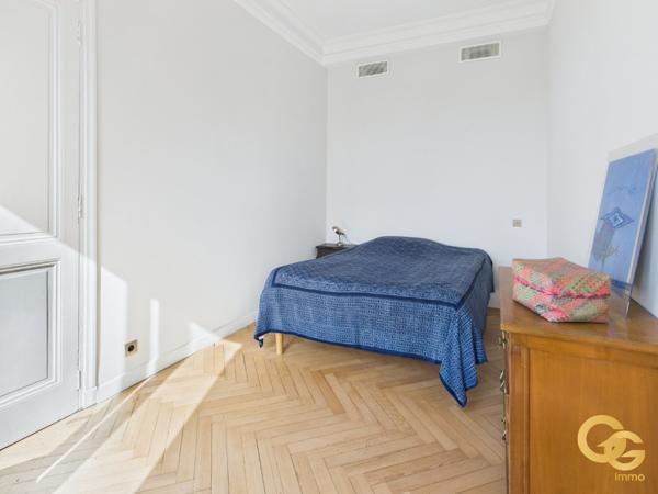Appartement à NICE (06300)