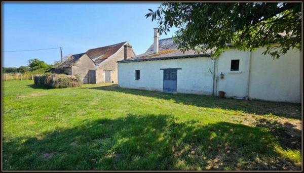 Maison de campagne avec dépendances