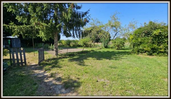 Maison de campagne avec dépendances