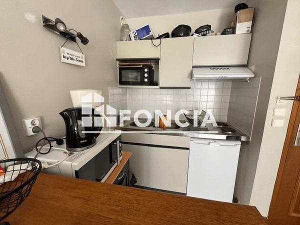 Location Appartement 2 pièces 35.2 m² - 79 RUE REMPART SAINT CLAUDE - RESIDENCE LE BASTION B312 La Rochelle 17000