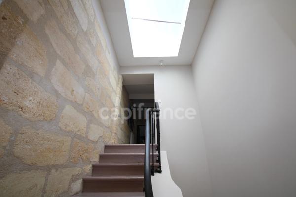 Bordeaux rue Bouffard À VENDRE – Duplex T3 avec Terrasse – Cœur Historique de Bordeaux