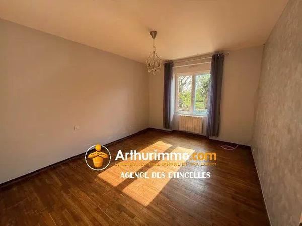 Location Maison 7 pièces 212 m2 à Retiers