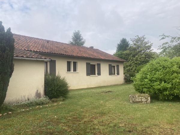 Dordogne - La Tour Blanche - Maison indépendante - 125 m² - deux chambres - terrain 1300m²