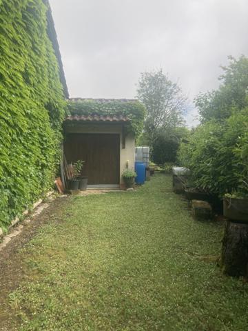 Dordogne - La Tour Blanche - Maison indépendante - 125 m² - deux chambres - terrain 1300m²