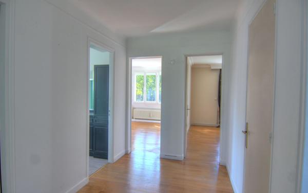 Maison à vendre    5 pièces • 123 m2 Orléans