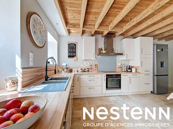 GENAS AZIEU - Corps de ferme rénové de 200 m²