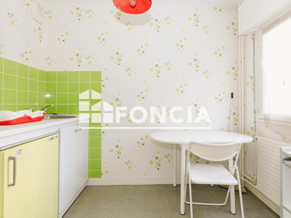 Location Studio meublé 29.46 m² - 163 C AVENUE GAL PATTON Rennes 35700