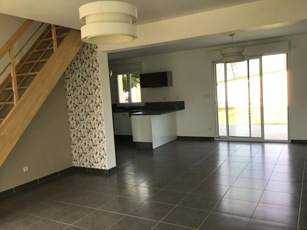 Maison 4 pièce(s) 82 m2