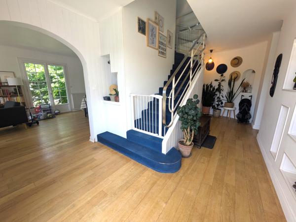 Maison 5 chambres et un sous sol