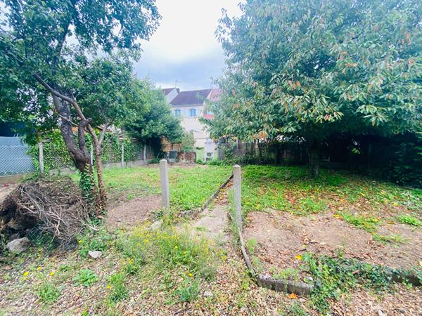 Appartement Saint Jean De La Ruelle 1 pièce(s) 21 m2