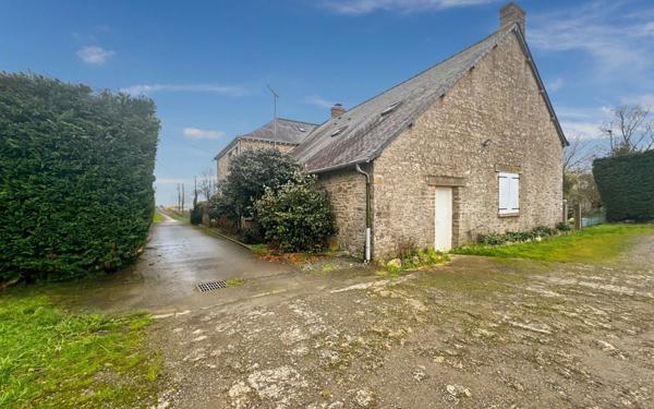 Maison à vendre    8 pièces • 225 m2 Martigné-Ferchaud