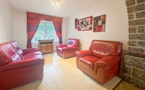 Maison à vendre    8 pièces • 225 m2 Martigné-Ferchaud