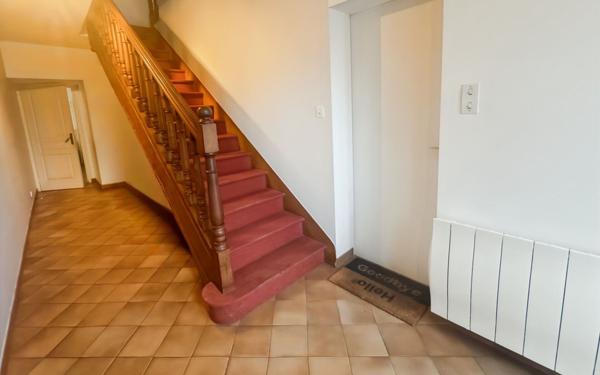 Maison à vendre    8 pièces • 225 m2 Martigné-Ferchaud