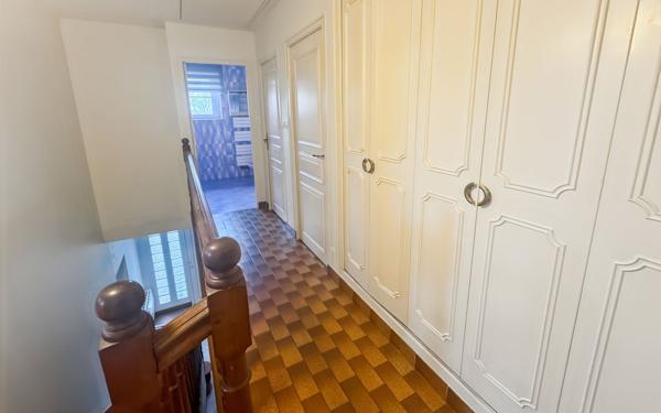 Maison à vendre    8 pièces • 225 m2 Martigné-Ferchaud