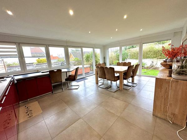 LE BON COIN POUR SE LOGER À WIMEREUX MAISON A VENDRE PROCHE DE LA PLAGE ET DES COMMERCES 6 PIÈCES, 4 CHAMBRES, SALON, SALLE À MANGER, BUREAU