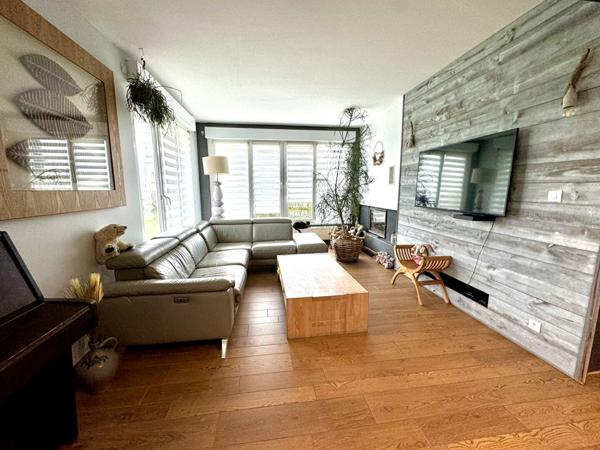 LE BON COIN POUR SE LOGER À WIMEREUX MAISON A VENDRE PROCHE DE LA PLAGE ET DES COMMERCES 6 PIÈCES, 4 CHAMBRES, SALON, SALLE À MANGER, BUREAU