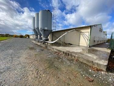 Bâtiment agricole à vendre à La Baconnière en Mayenne (53240), ref : 53047/149