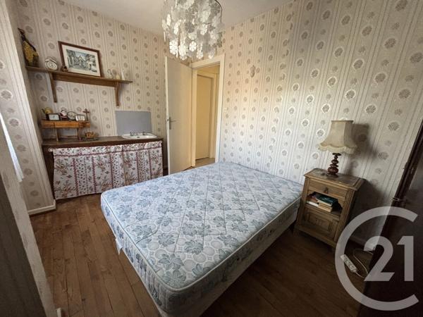 Maison à vendre  4 pièces - 92 m 2   FRAPELLE  - 88