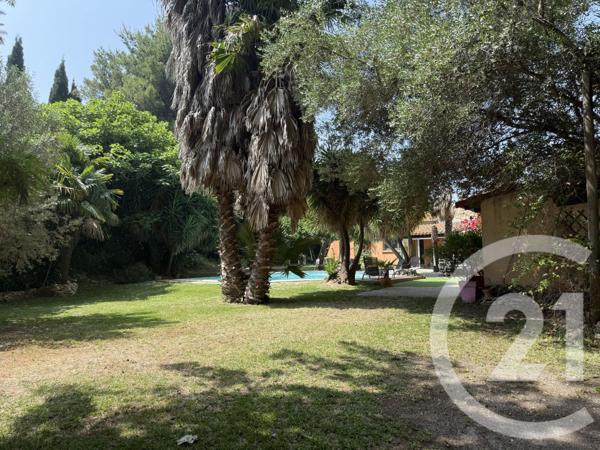 Maison à vendre  7 pièces - 145 m2 ST CYPRIEN - 66